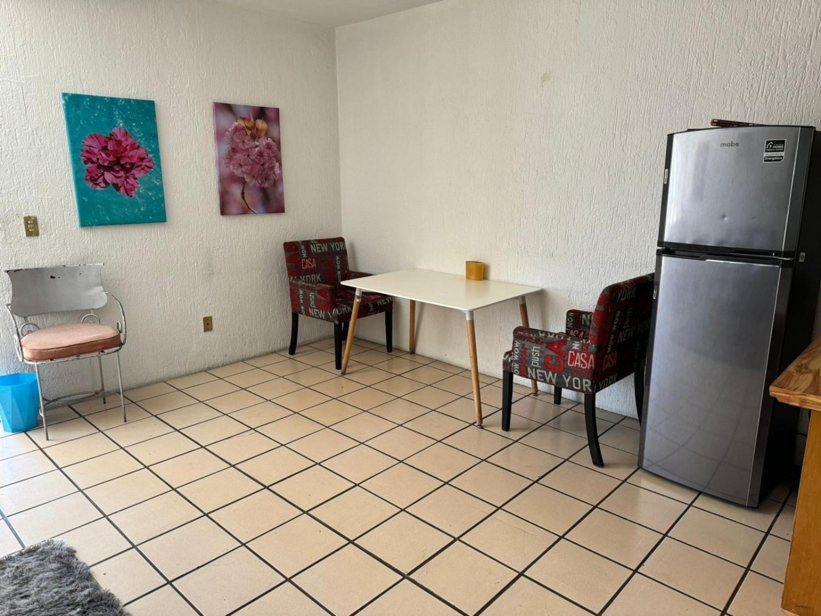 Habitacion Privada En Casa De Huespedes Guadalajara Exteriör bild