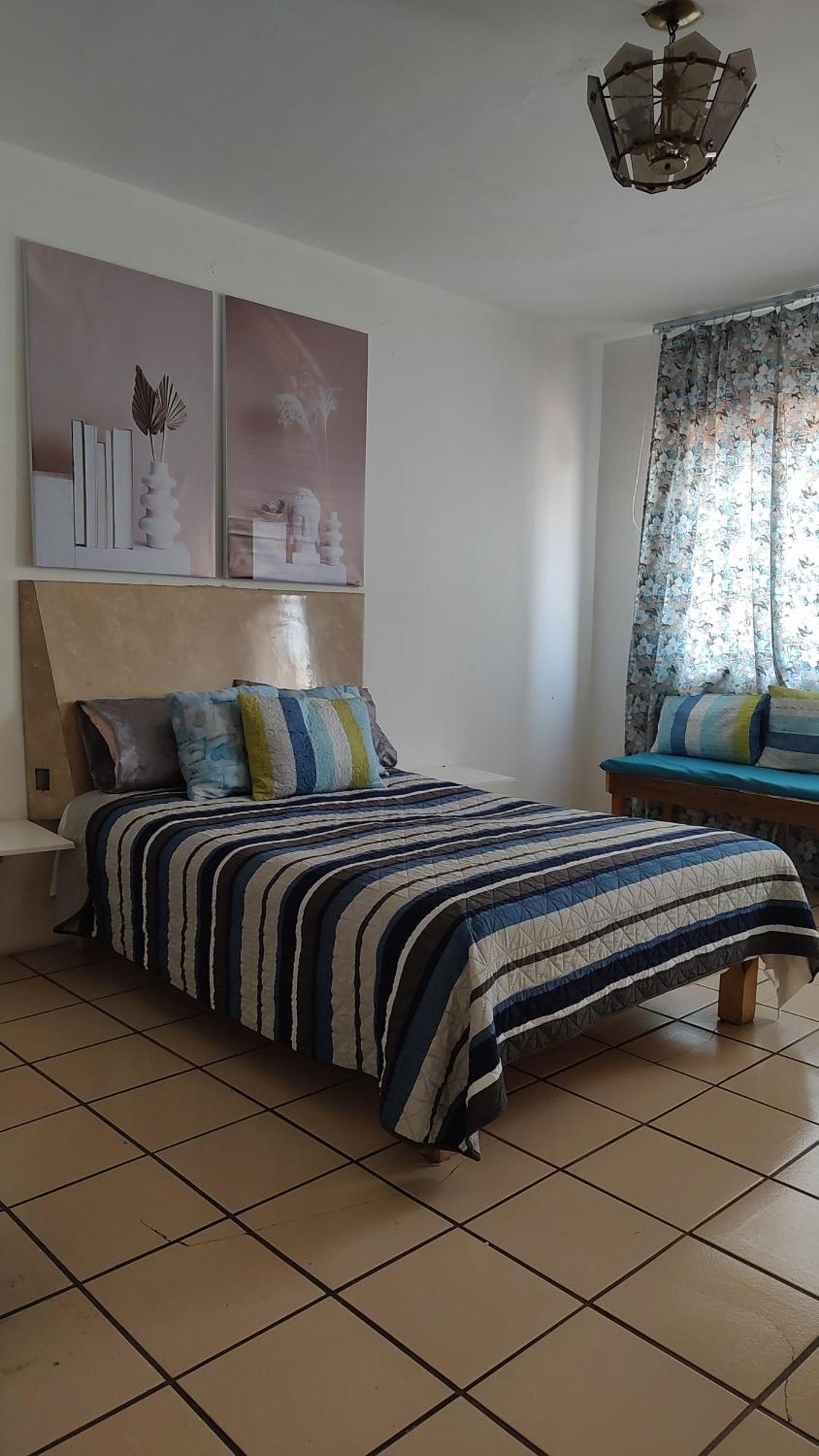 Habitacion Privada En Casa De Huespedes Guadalajara Exteriör bild