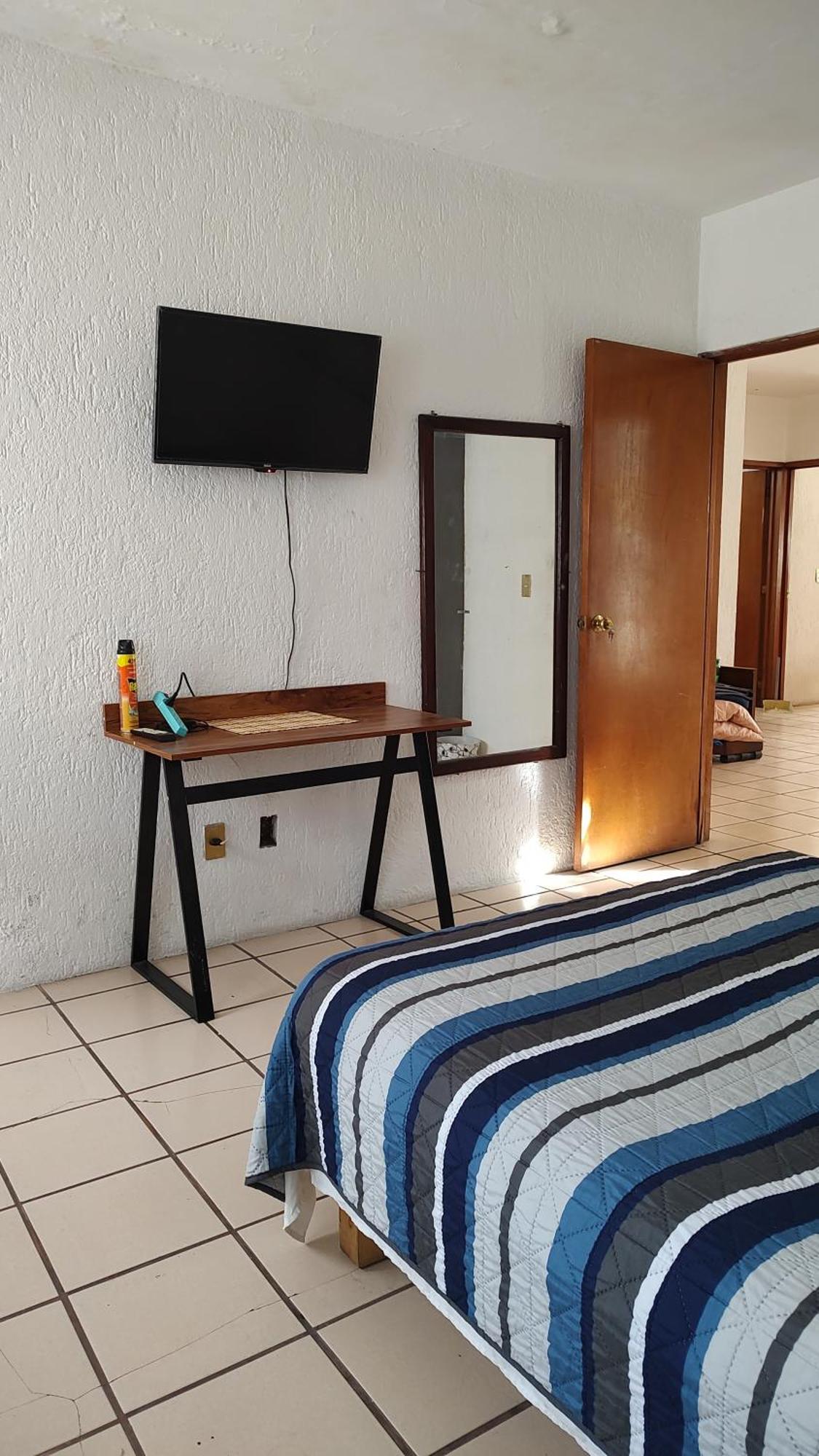 Habitacion Privada En Casa De Huespedes Guadalajara Exteriör bild